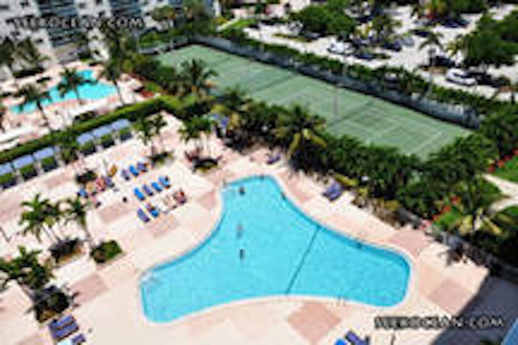 Ocean Reserve Sunny Isles Beach Exterior foto